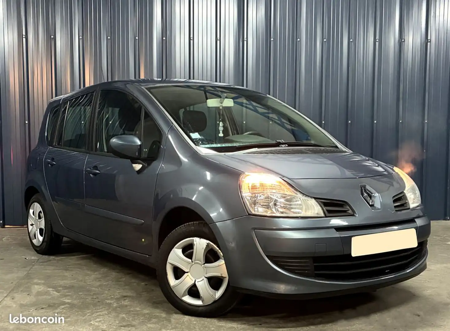 Renault Modus Grand 1.2 Radars de recul Rétroviseurs rabattables Vitres électriques Climatisation Grijs - 2