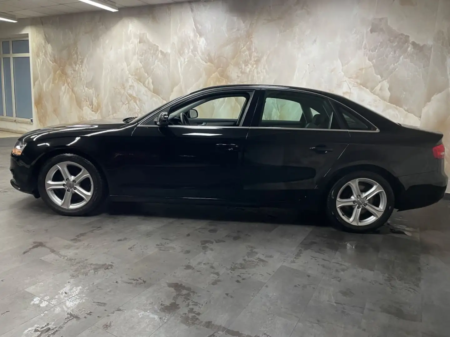 Audi A4 Lim. Ambition#1.Hand# Schwarz - 2