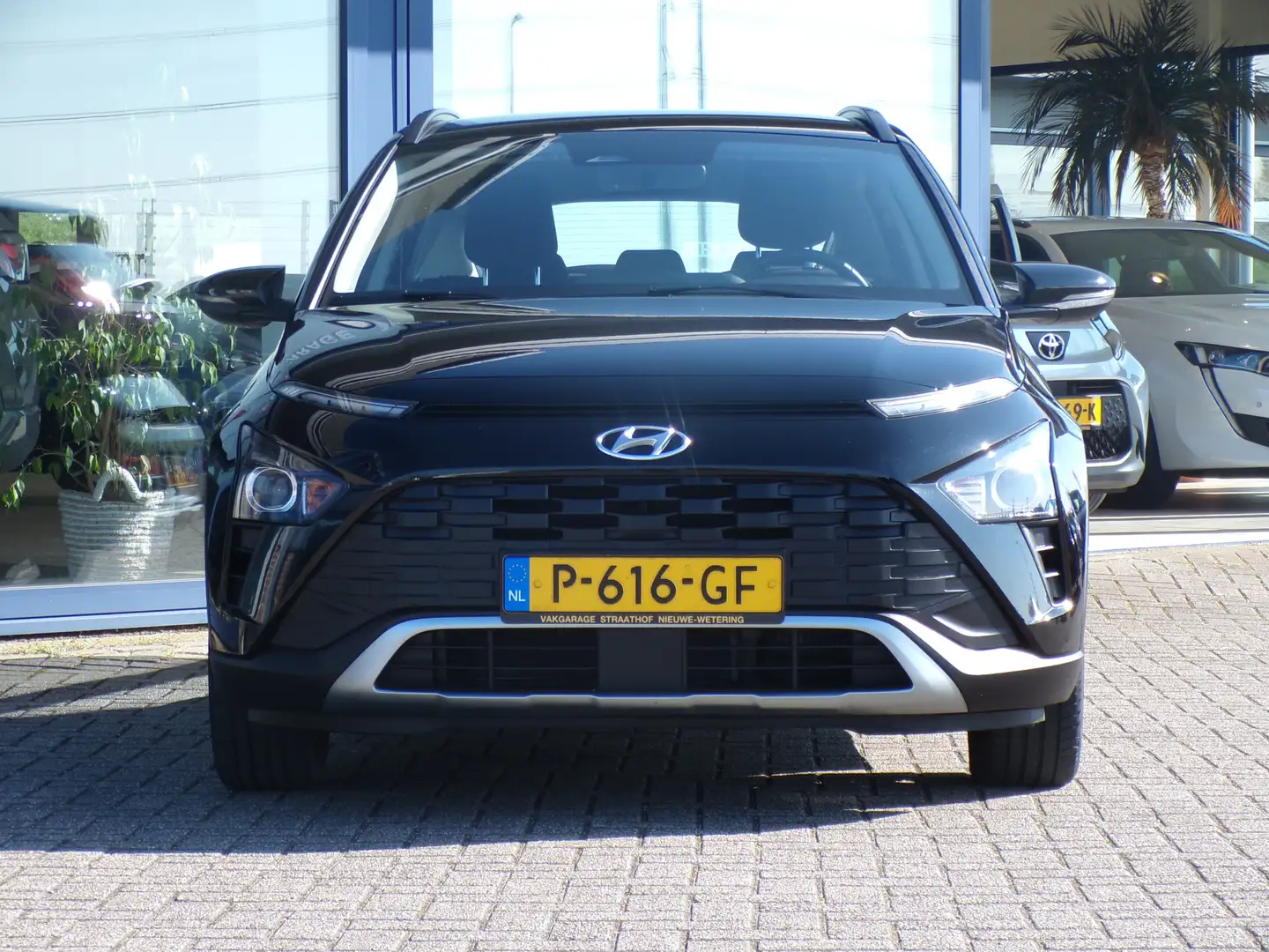 Hyundai BAYON 1.0 T-GDI Comfort, Carplay + Android Auto / Camera Zwart - 2