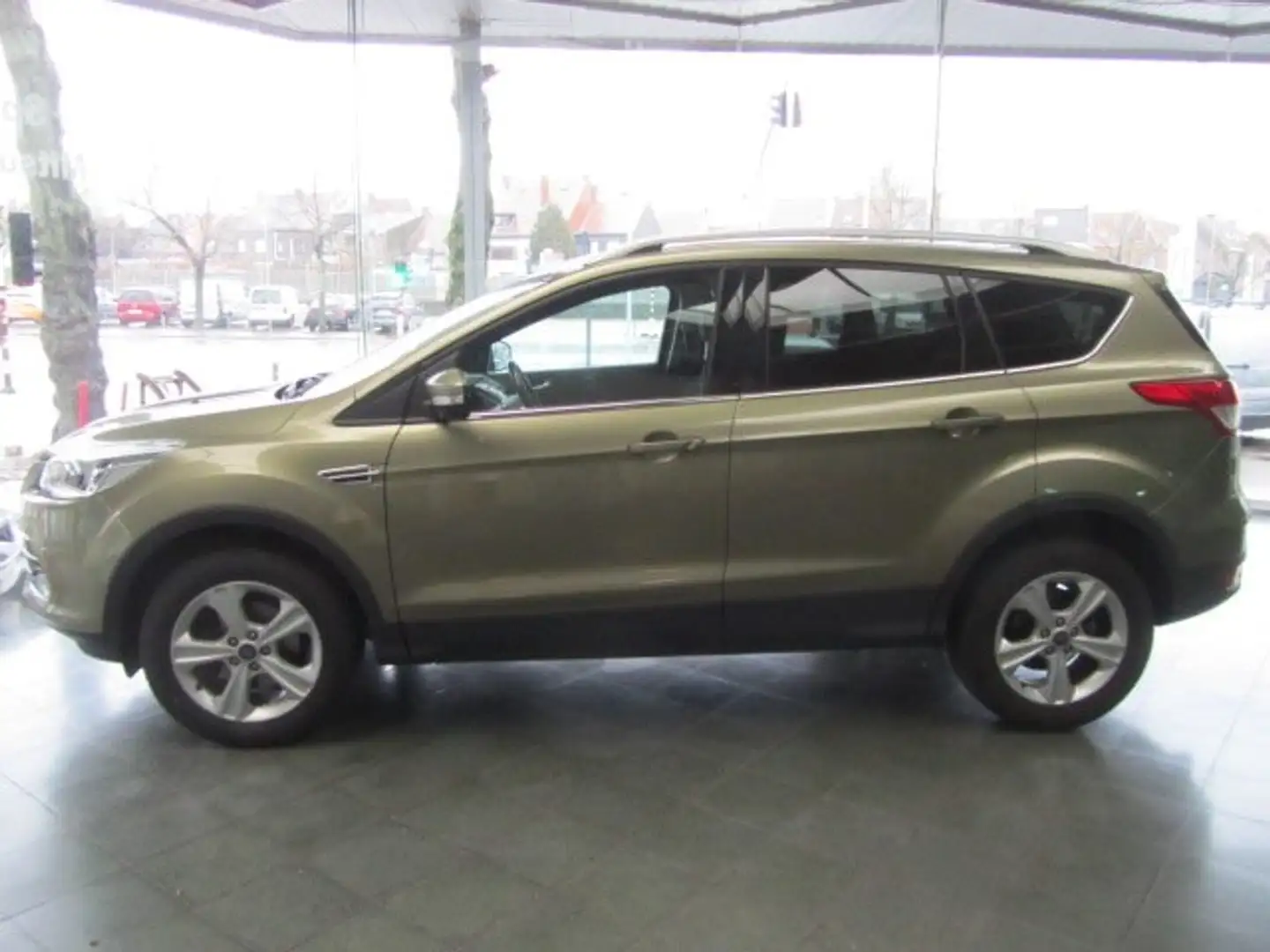 Ford Kuga 1.5 EcoBoost FWD Business Edition+ S/S Gold - 1
