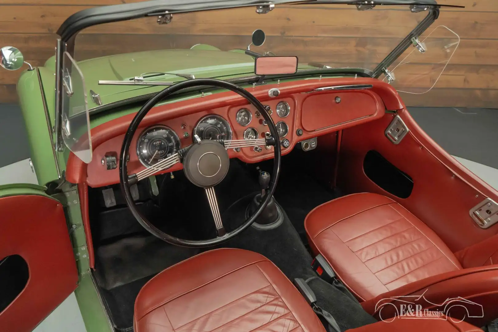 Triumph TR3A | Uitvoerig gerestaureerd | Overdrive | 1959 Verde - 2
