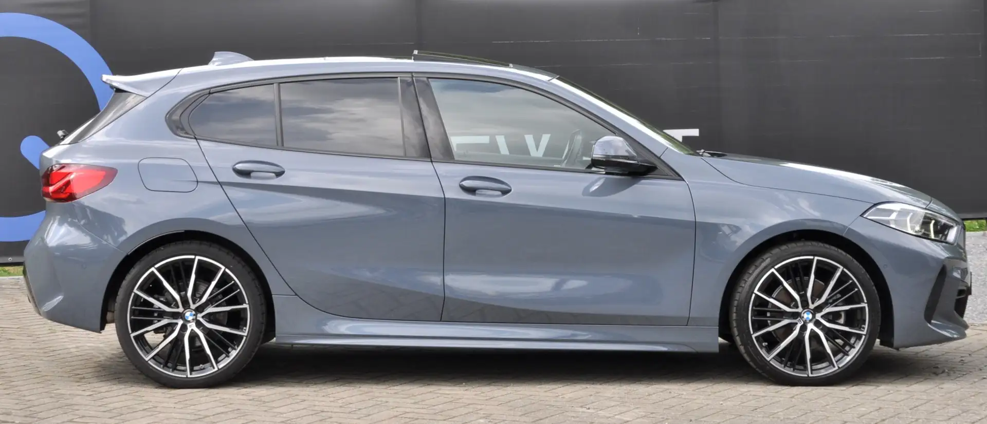 BMW 118 M-PACK CARPLAY PANO HARMAN KARDON HEAD-UP Gris - 2