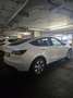Tesla Model Y AWD - thumbnail 4