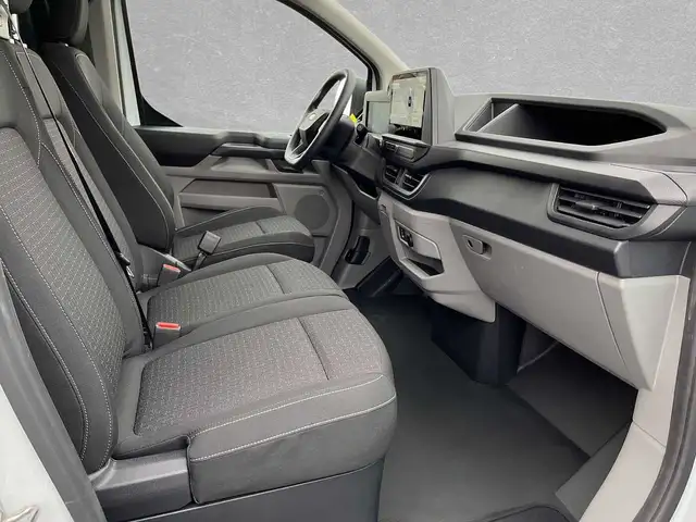 Ford Transit Custom view 5