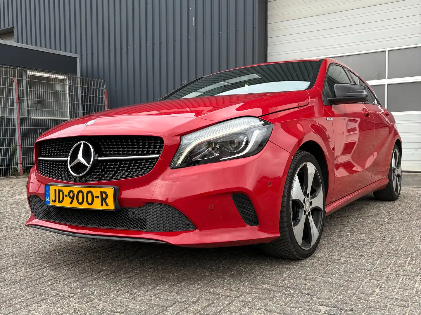 Mercedes-Benz A 160 160 Ambition Roşu - 1