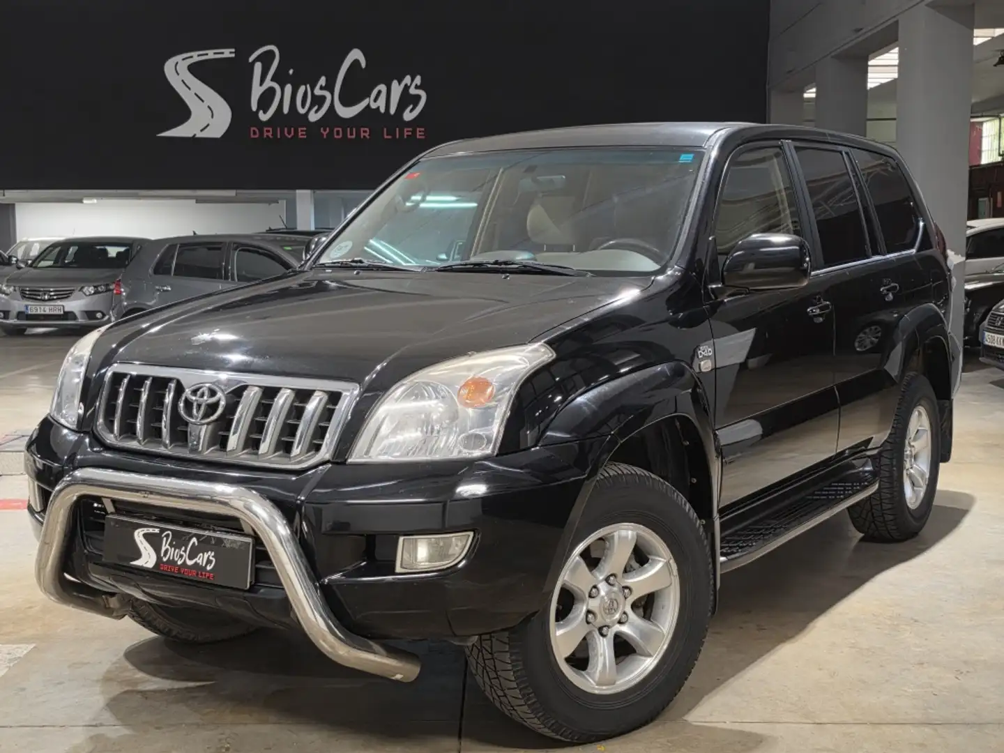 Toyota Land Cruiser D-4D VX Negro - 1