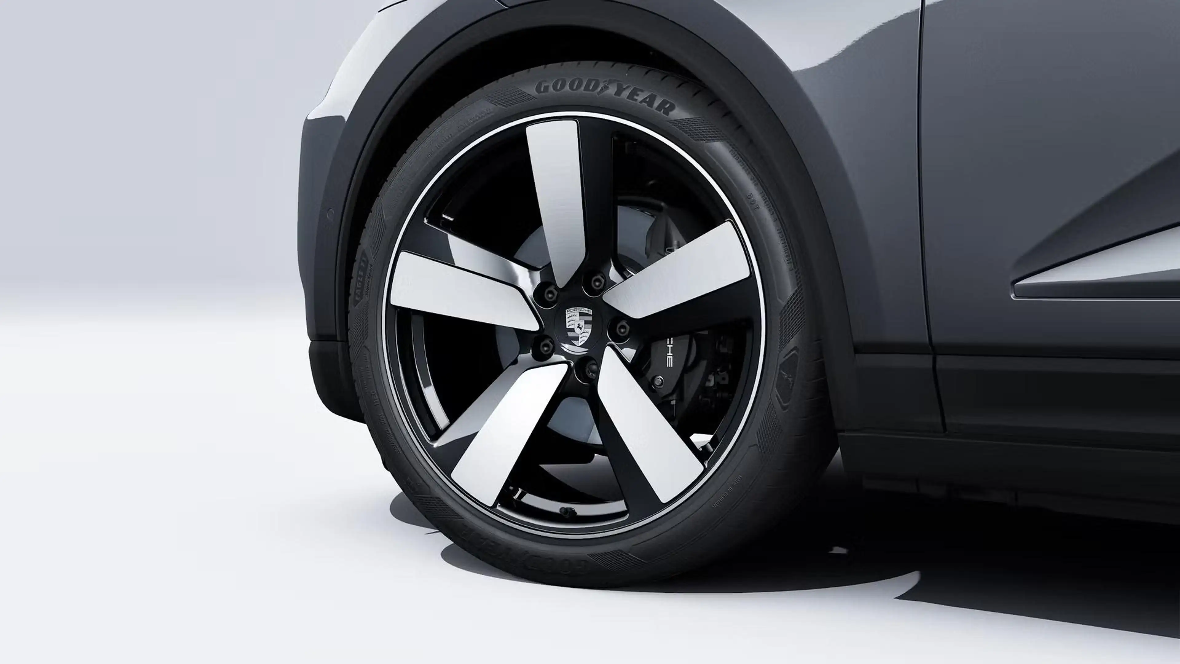 Porsche Macan 4 — photo 10