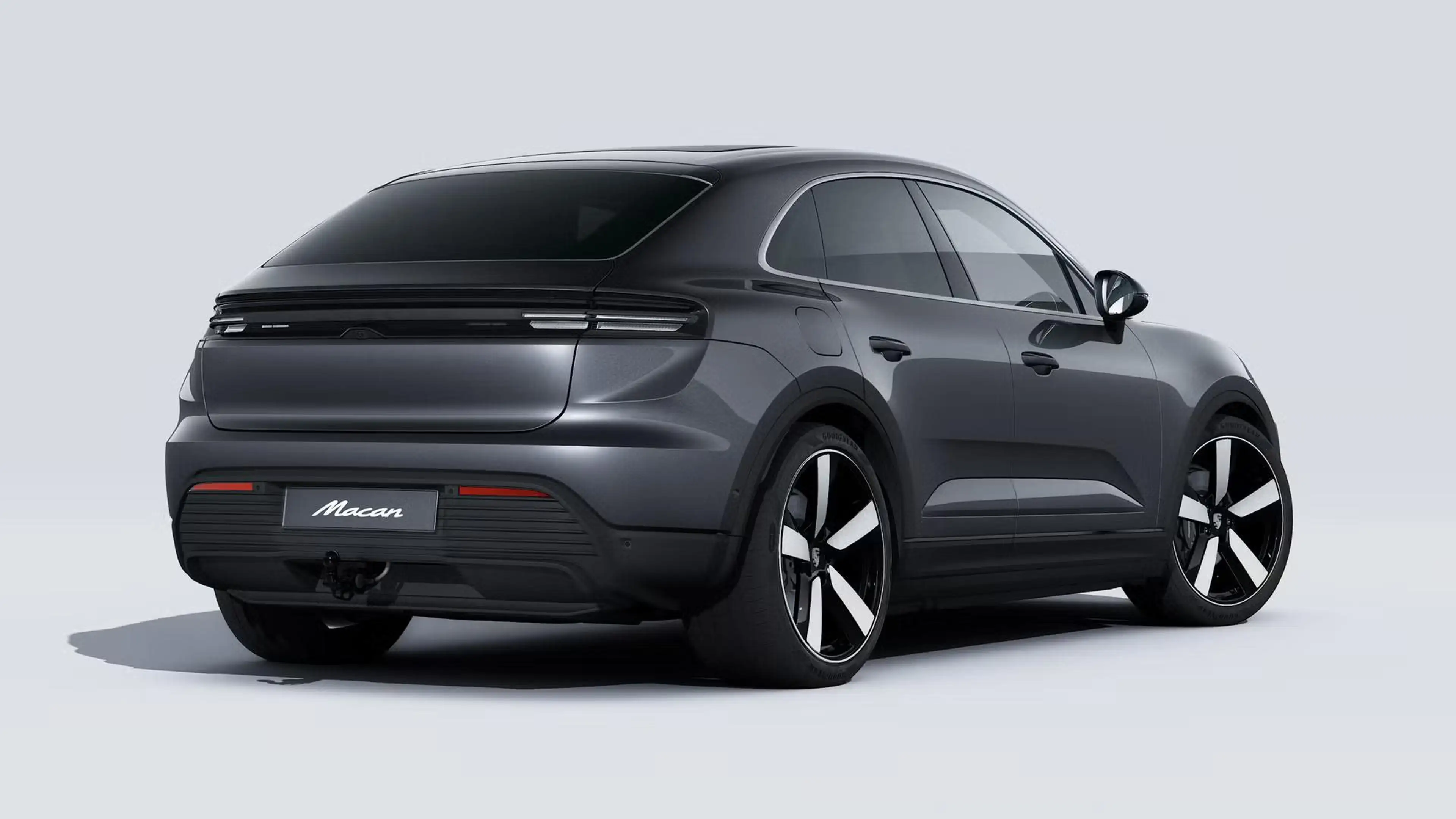 Porsche Macan 4 — photo 9