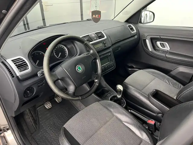 Skoda Roomster view 12