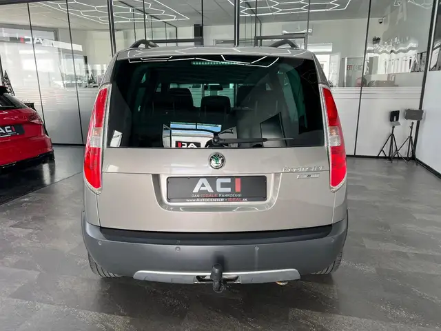 Skoda Roomster view 7