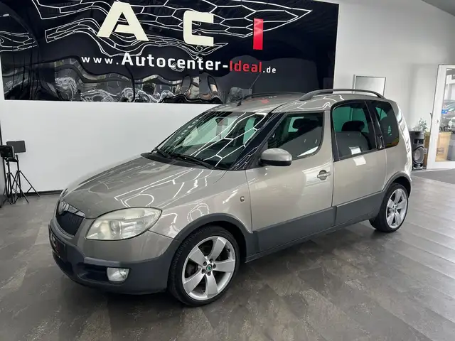 Skoda Roomster view 10