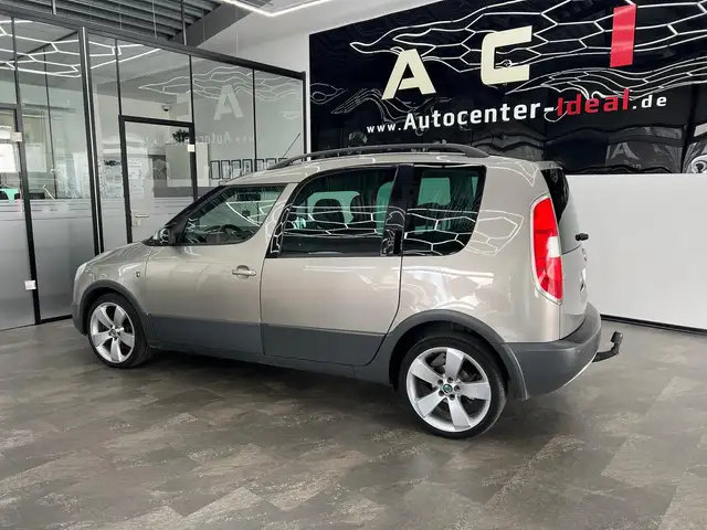 Skoda Roomster view 5
