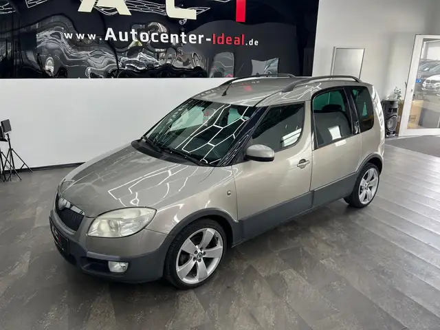 Skoda Roomster view 3