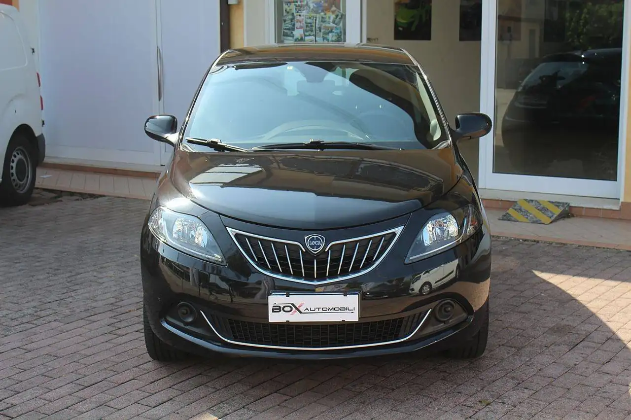 Lancia Ypsilon 2022