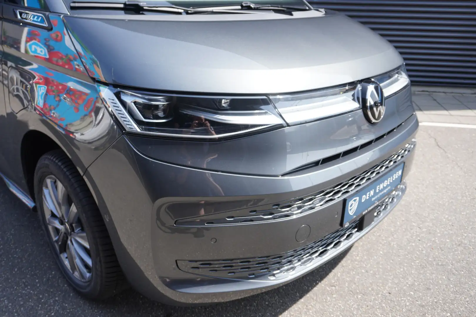 Volkswagen 1.5 eHybrid L2 Bulli Edition 4-Motion 1.5 eHybrid Сірий - 2