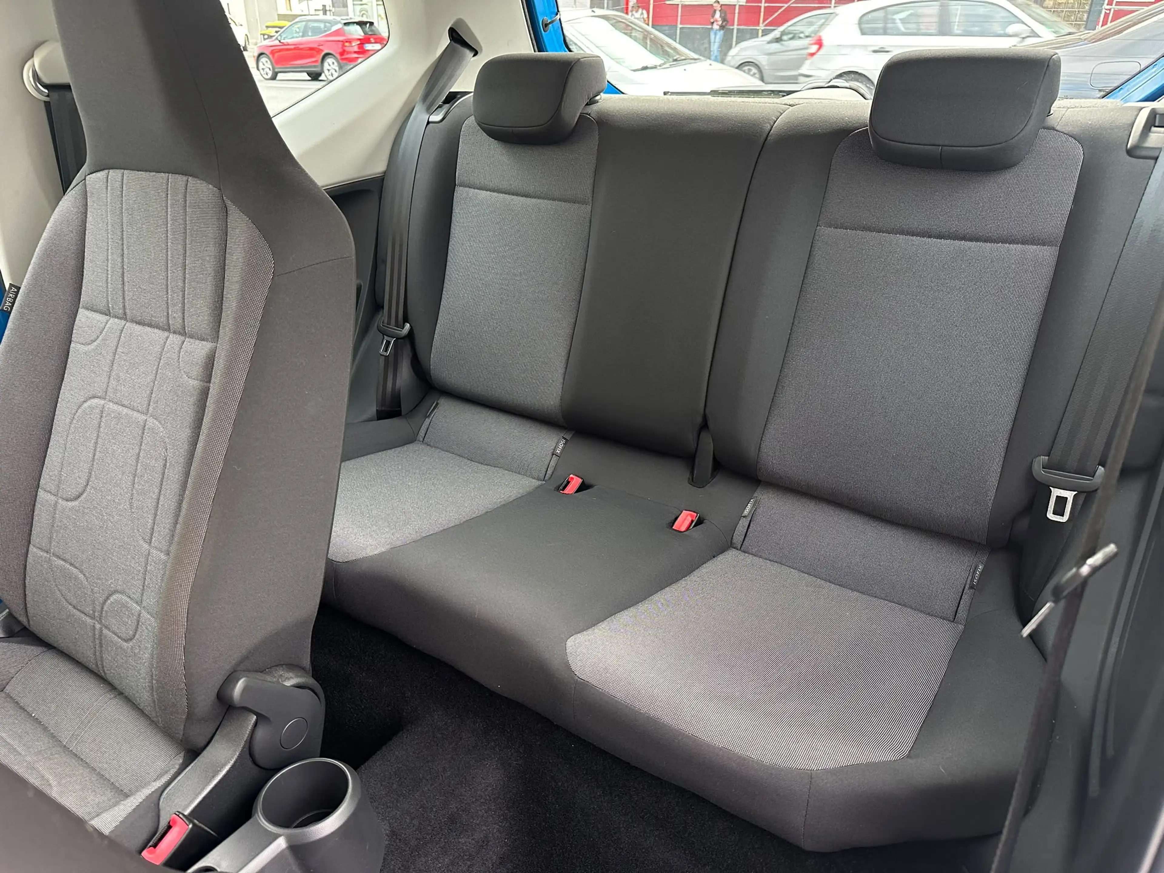 Volkswagen up! 1.0 move up!*SITZHEIZUNG*KLIMA*ZV*EL.FENSTER — photo 11