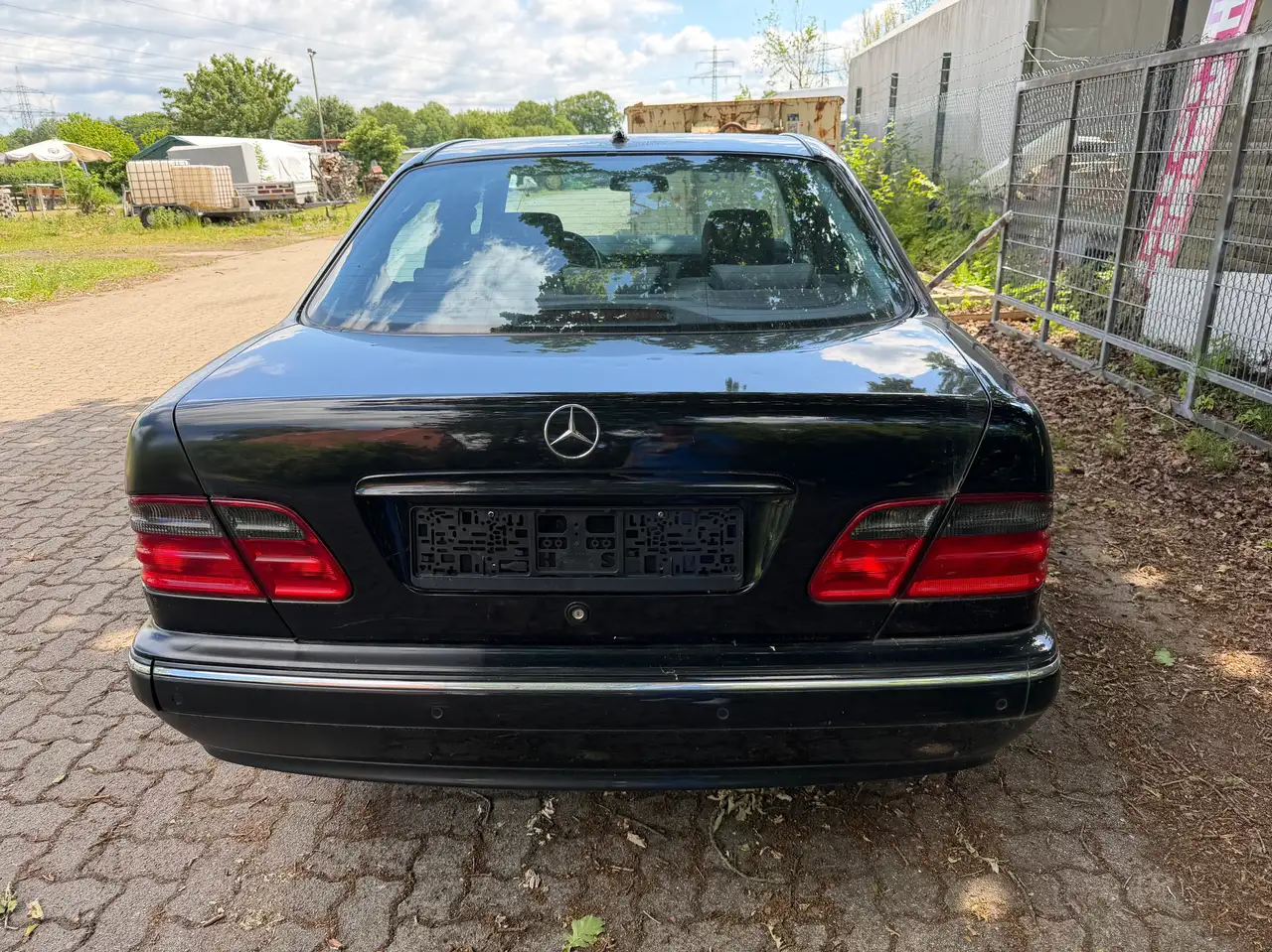 Mercedes-Benz E 270 CDI TüV/Au 11-2026 Top Kilometer, foto 12