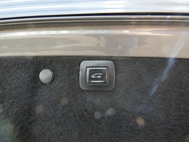 Opel Insignia view 7