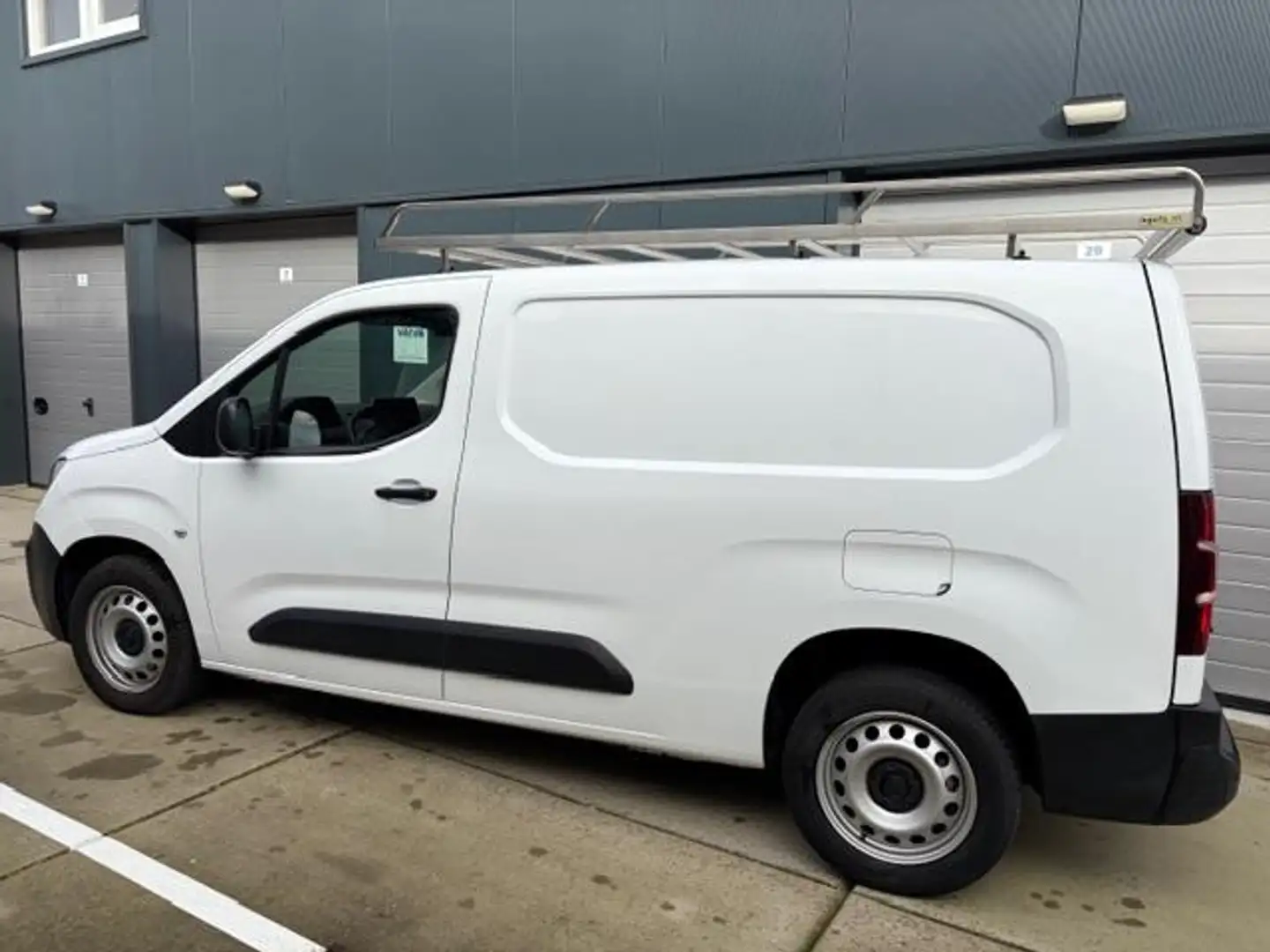 Peugeot Partner 1.5 BlueHDI Premium Long Blanc - 2