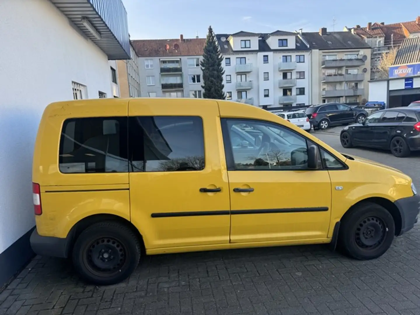 Volkswagen Caddy Life 1.9 TDI 2-SitzerTüv 10.26 2xSchiebetü Jaune - 1