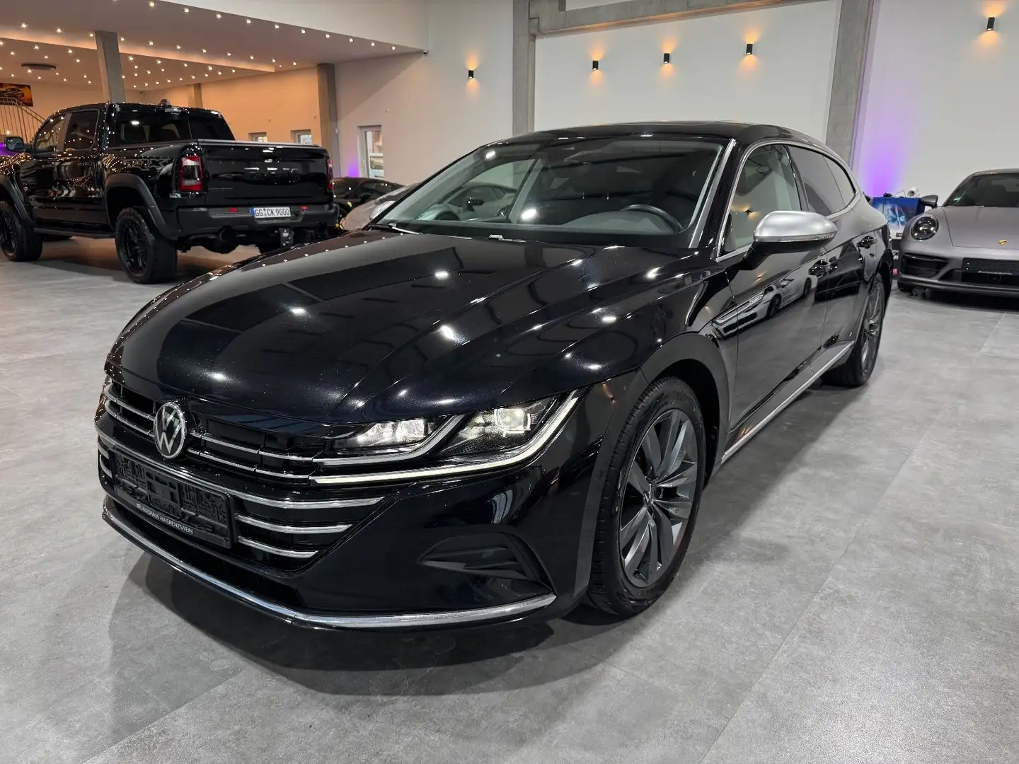 Volkswagen Arteon 1.4 TSI eHybrid Shooting Brake Elegance Noir - 1