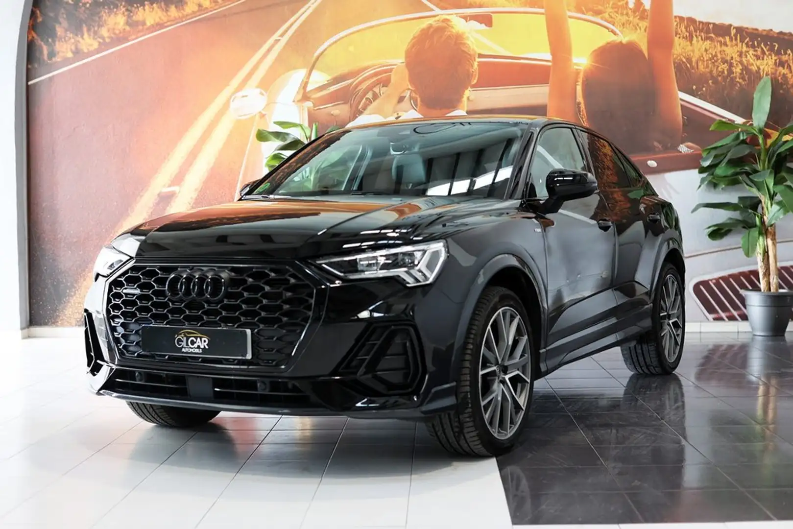 Audi Q3 40 TFSI Black line quattro S tronic Negro - 1