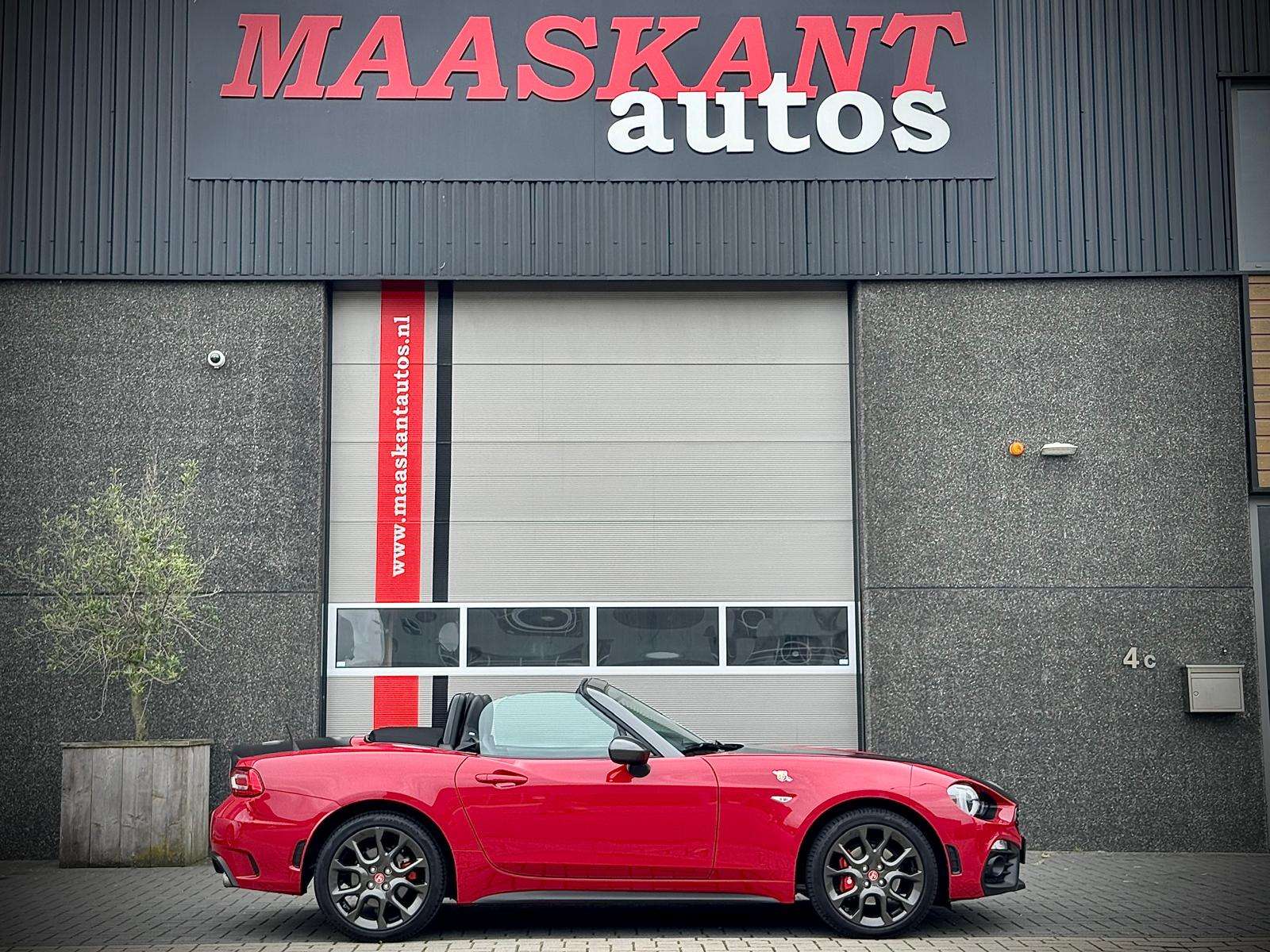 Abarth 124 Spider