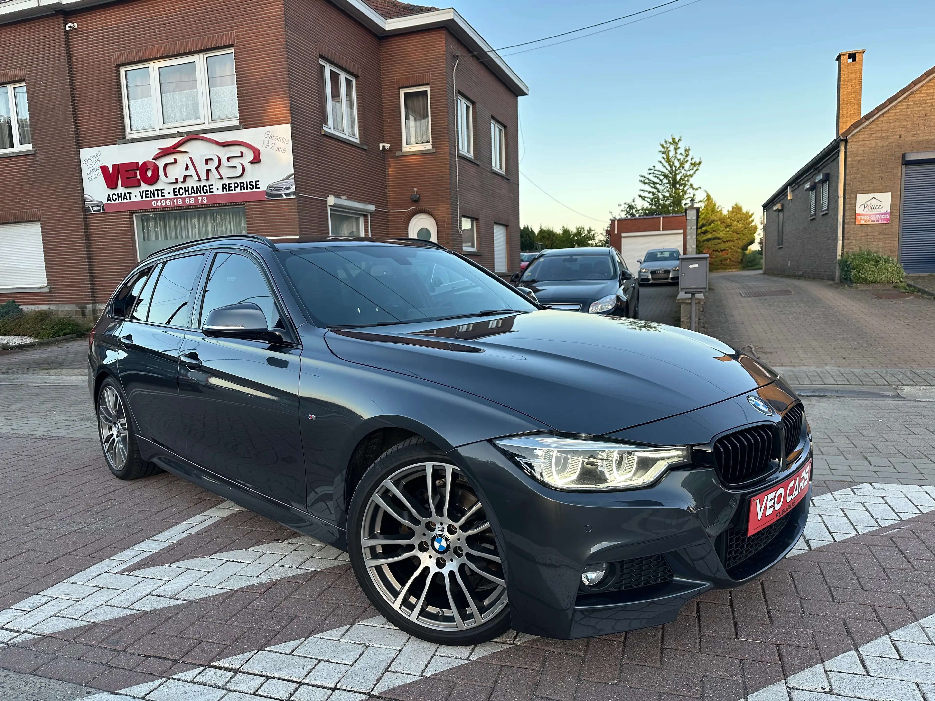 BMW 318 dA Pack M / GPS Cuir CarPlay LED Capteurs