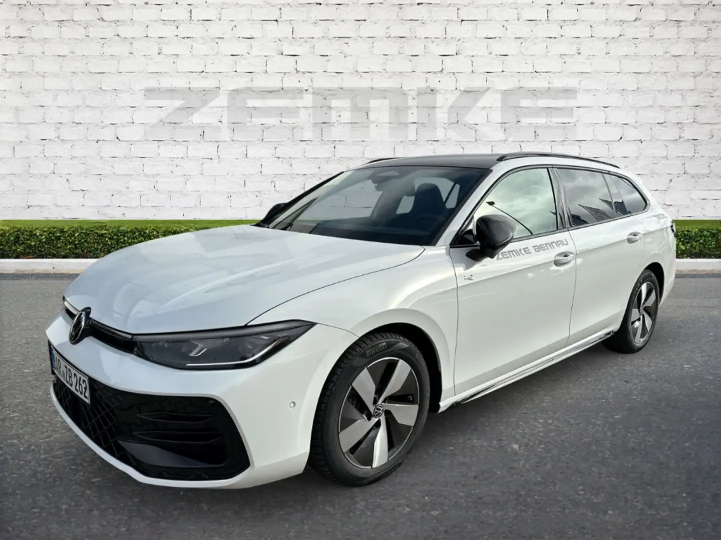 Volkswagen Passat Variant R-Line 2,0 l TDI DSG AHK-klappbar PANO Blanco - 1