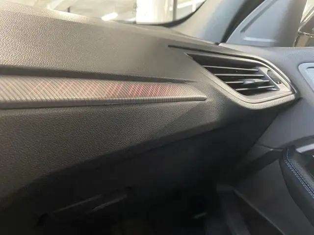 BMW 1 Series view 14