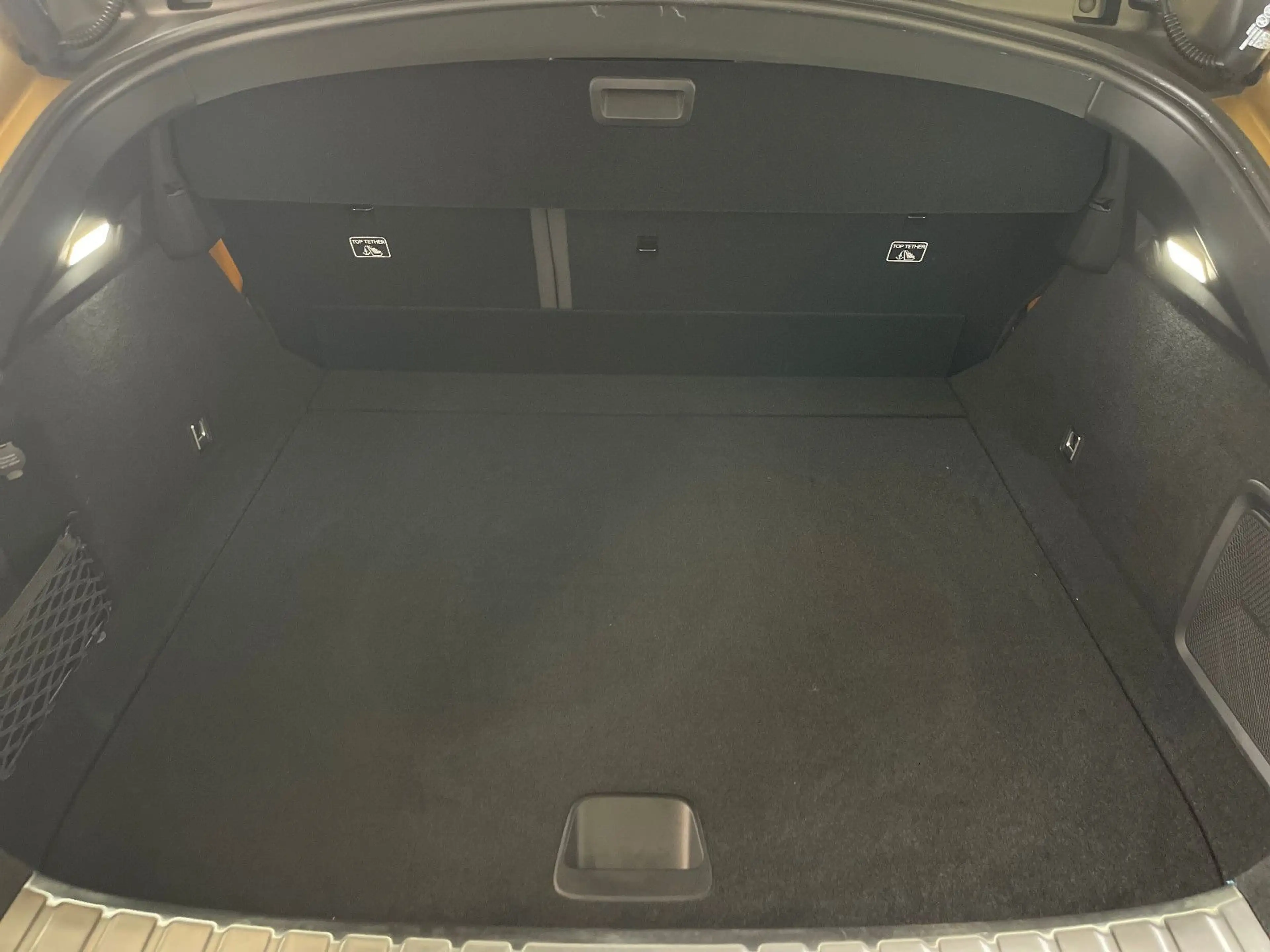 Polestar 4 Long Range Dual Performance Nappa, E-ChromDach — photo 13