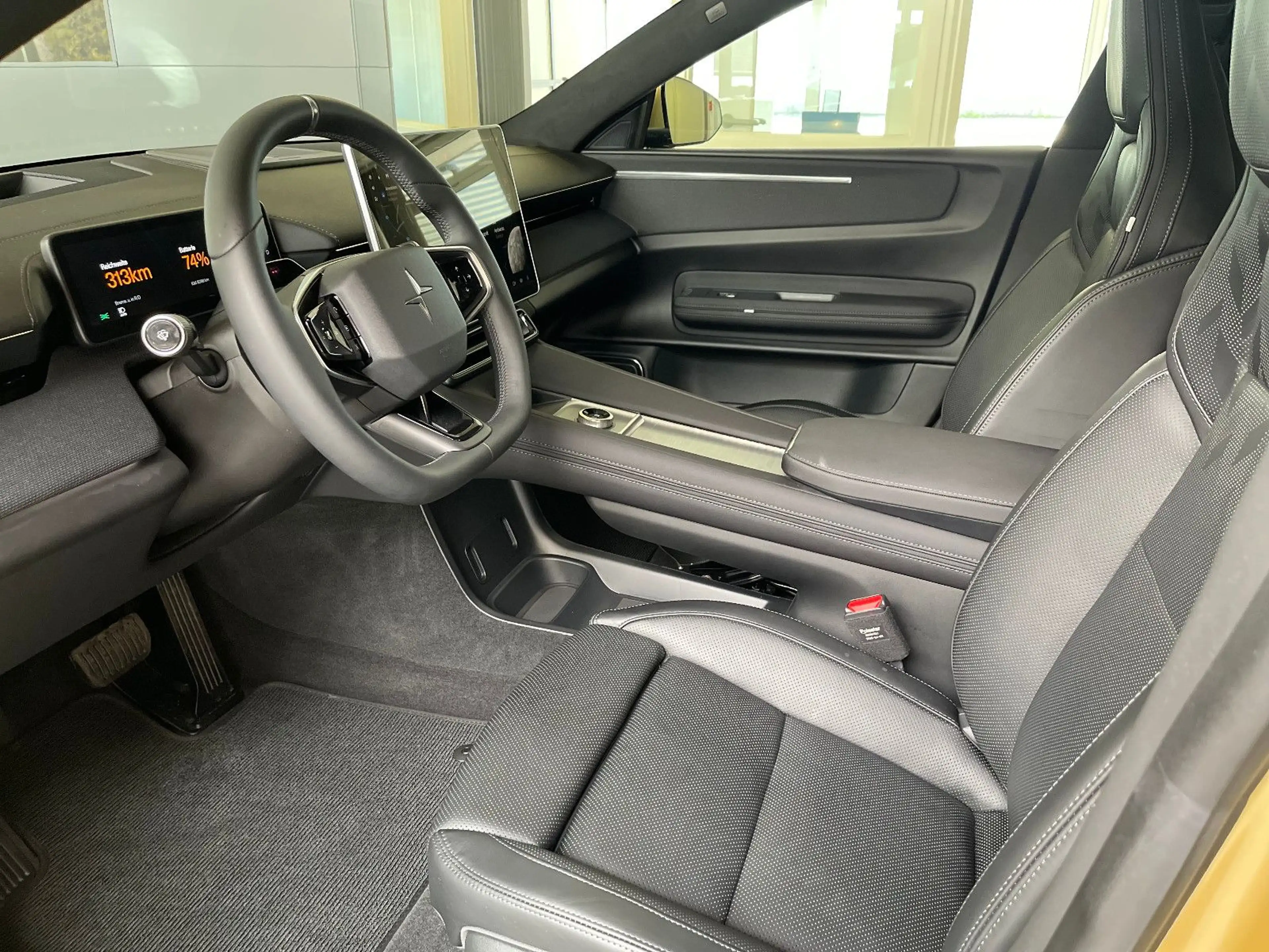 Polestar 4 Long Range Dual Performance Nappa, E-ChromDach — photo 9