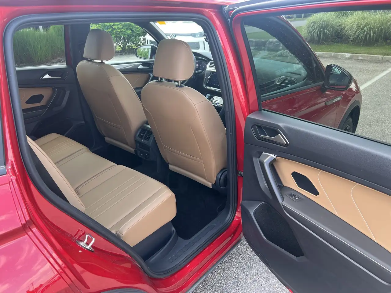 Volkswagen Tiguan photo Volkswagen Tiguan