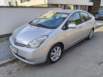 Prius Hybrid 1.5i VVT-i 16v THS Luna