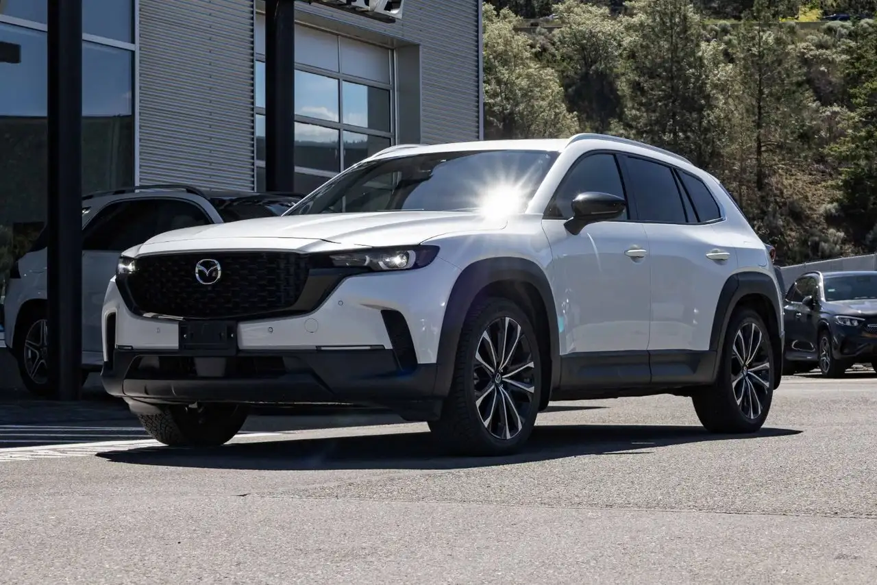 2024 Mazda CX-50