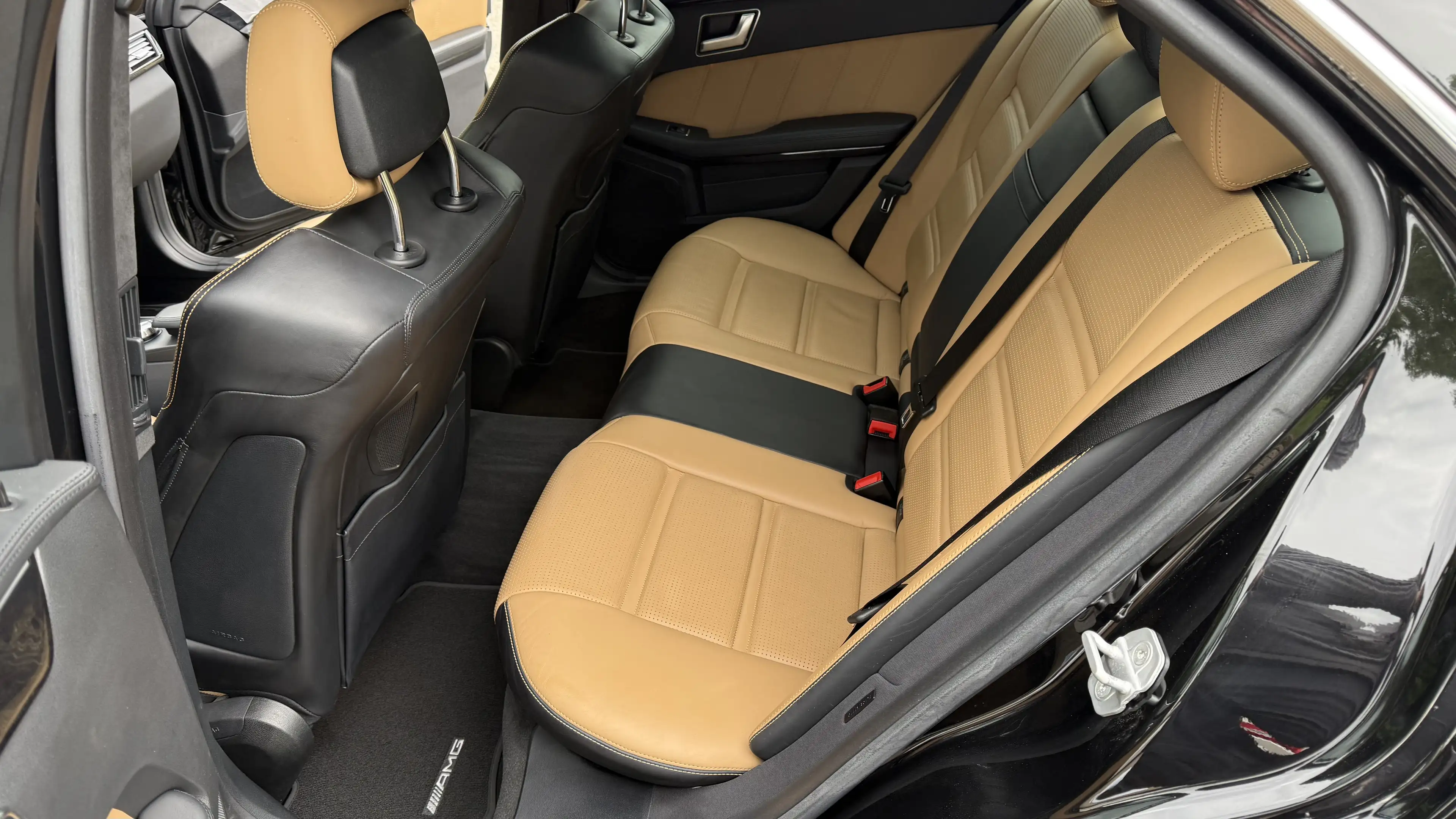 Mercedes-Benz E 63 AMG E 63 AMG (212.074) — photo 9