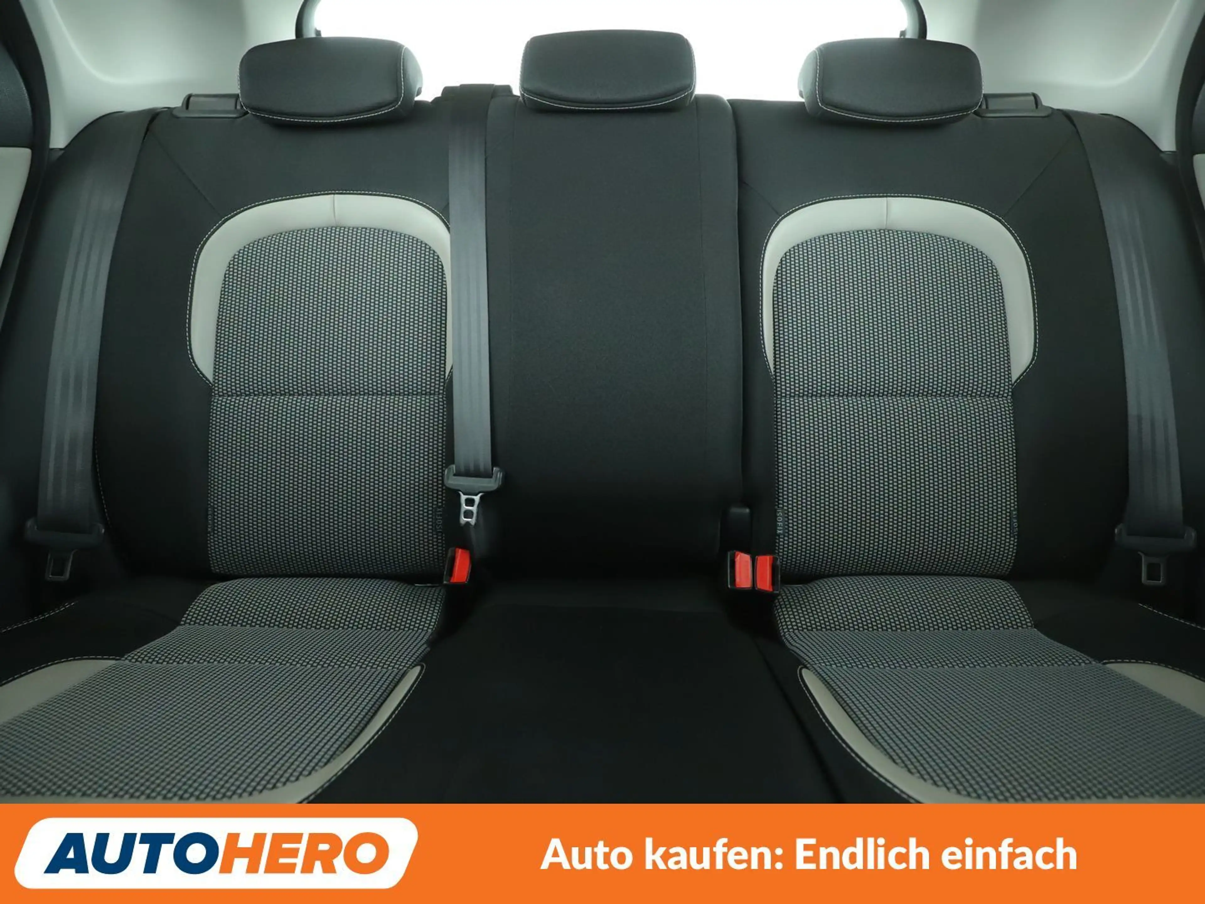 Kia Ceed / cee'd 1.6 GDI Dream-Team*NAVI*TEMPO*CAM*PDC*SHZ* — photo 15