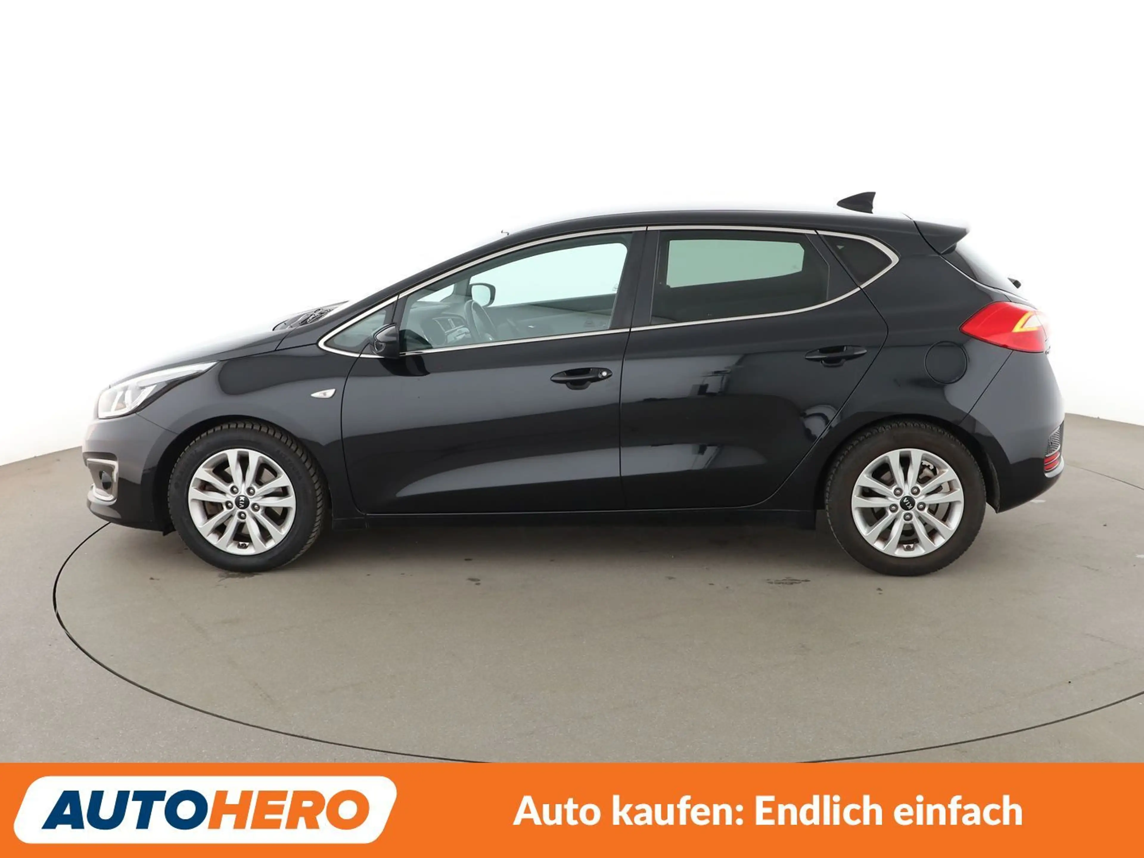 Kia Ceed / cee'd 1.6 GDI Dream-Team*NAVI*TEMPO*CAM*PDC*SHZ* — photo 3