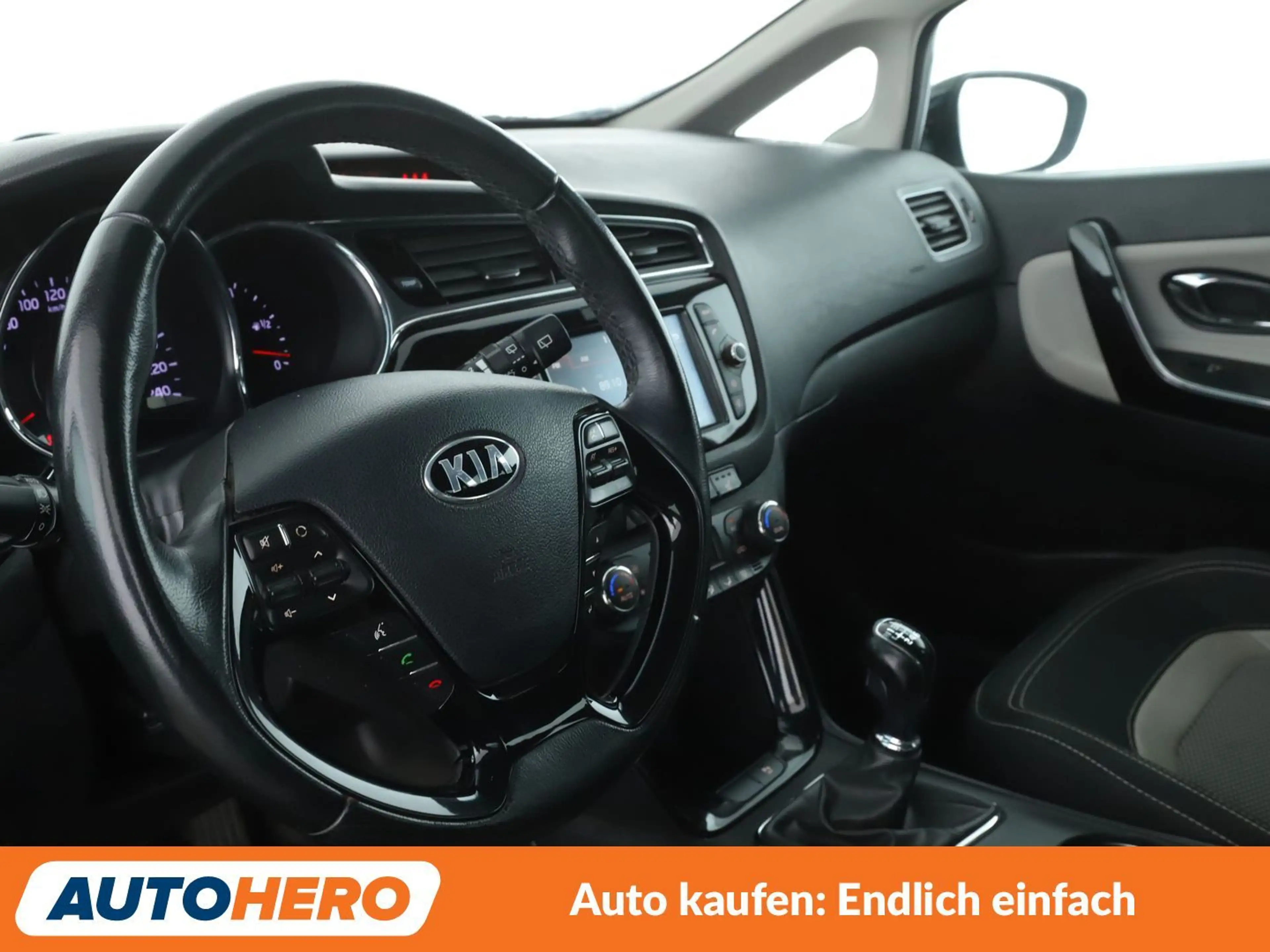 Kia Ceed / cee'd 1.6 GDI Dream-Team*NAVI*TEMPO*CAM*PDC*SHZ* — photo 11