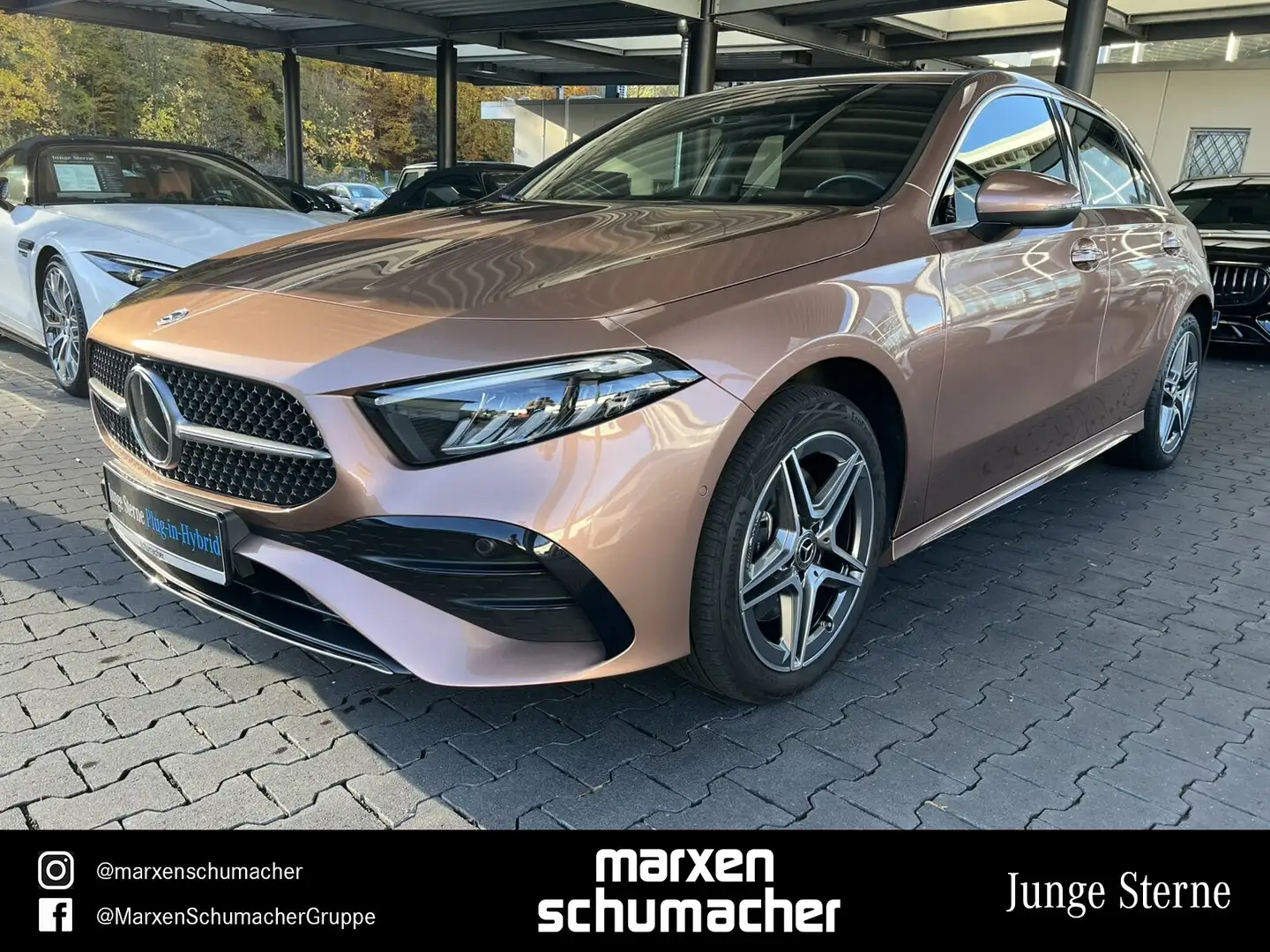 Mercedes-Benz A 250 A 250e AMG Premium AdvSound+Kamera+rosegold+MY24 Gold - 1