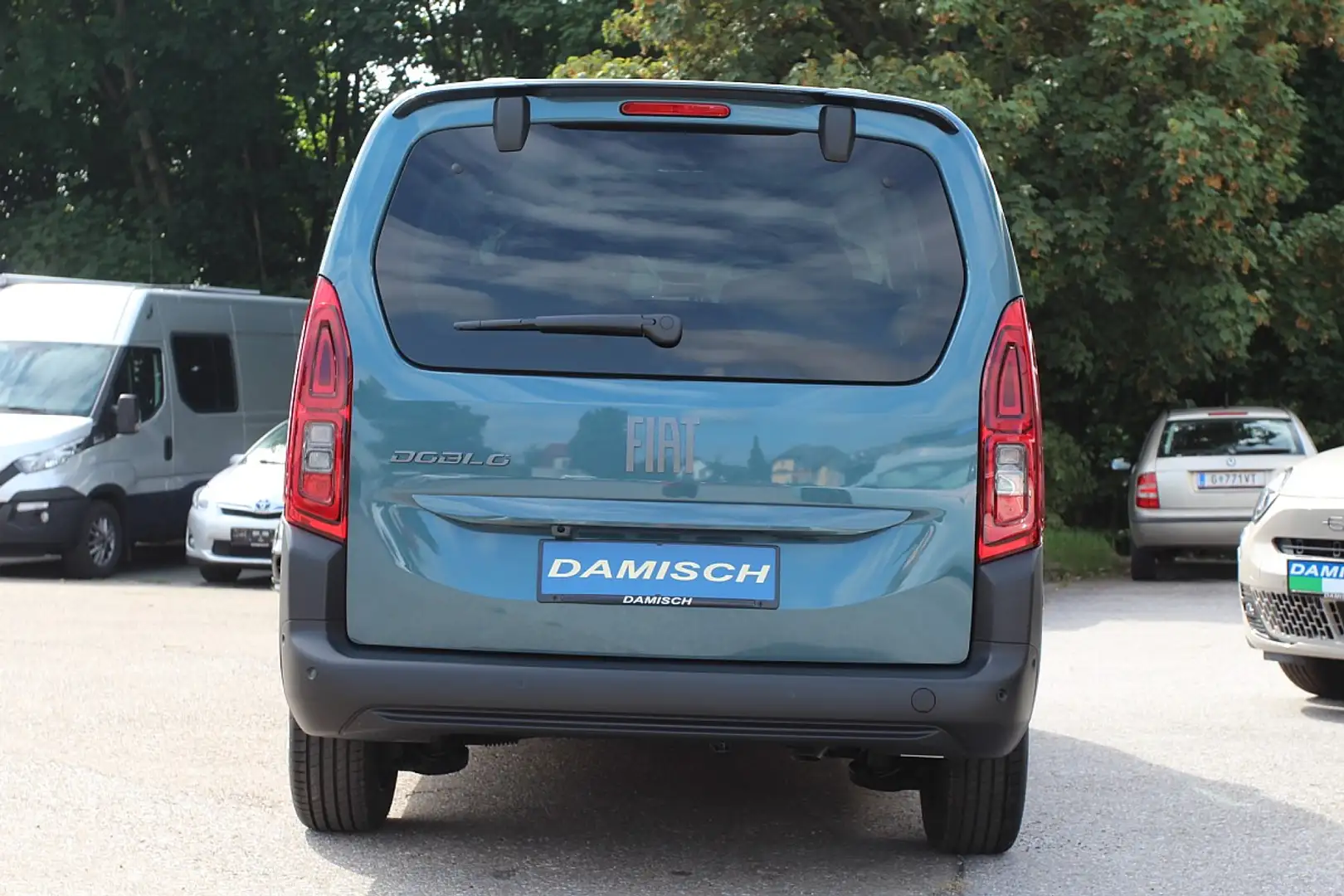 Fiat Doblo XL BlueHDi 130 S&S Aut. Blau - 2