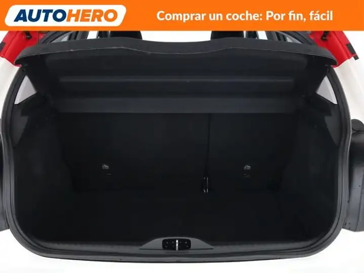 Citroën C3 1.2 PureTech Shine 2016, foto 18