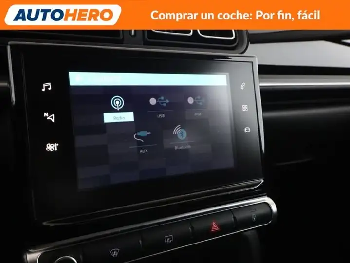 Citroën C3 1.2 PureTech Shine 2016, foto 21