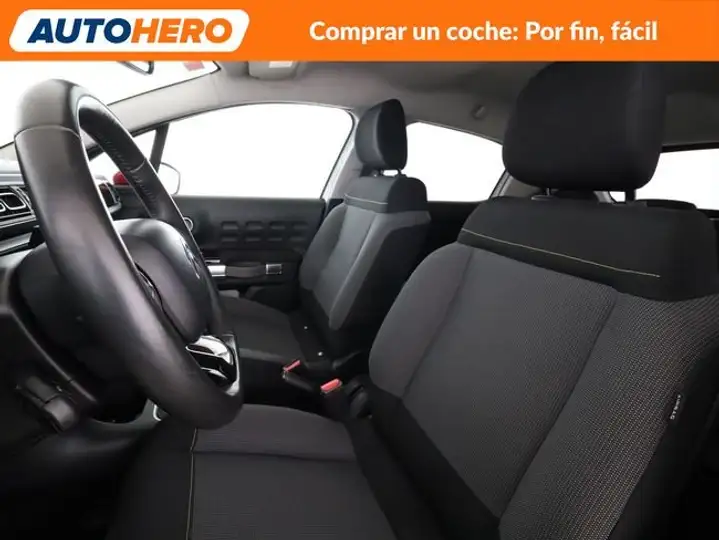 Citroën C3 1.2 PureTech Shine 2016, foto 11