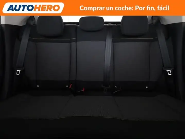 Citroën C3 1.2 PureTech Shine 2016, foto 16