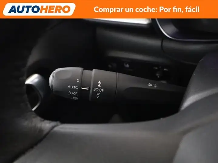 Citroën C3 1.2 PureTech Shine 2016, foto 31