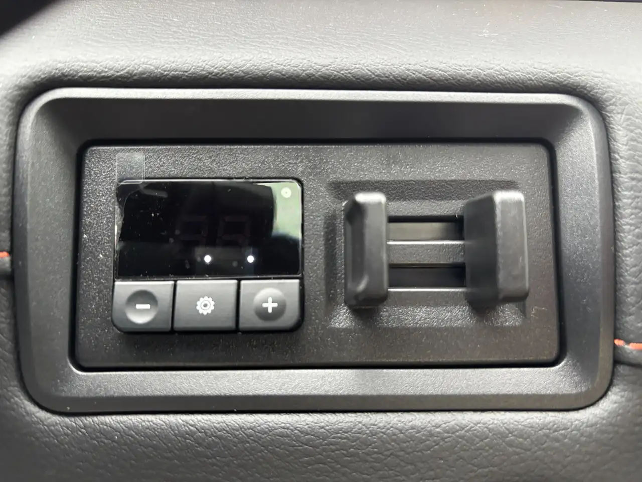 Nissan Armada снимка Nissan Armada