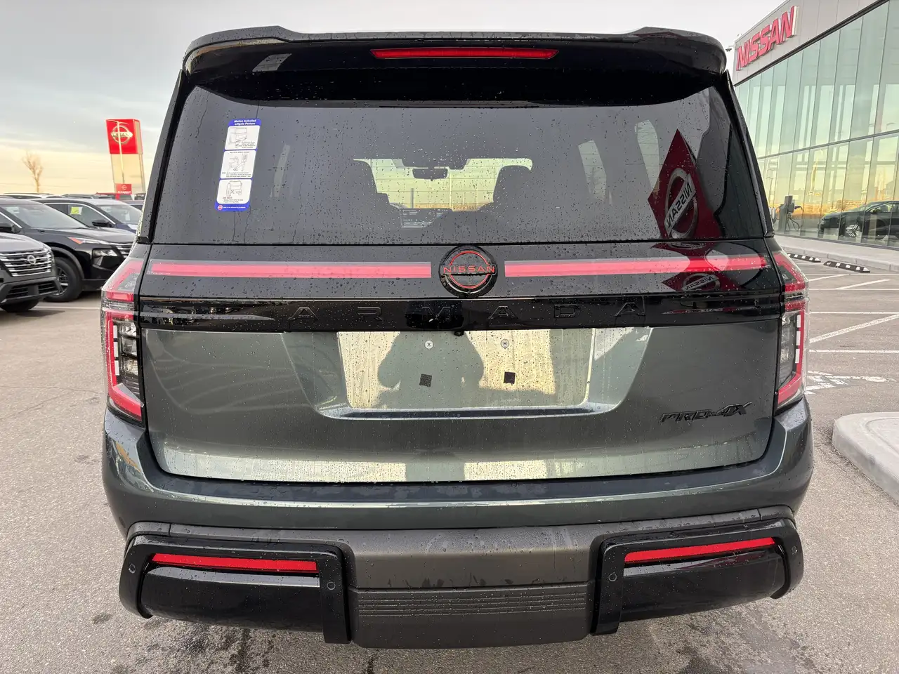 Nissan Armada снимка Nissan Armada