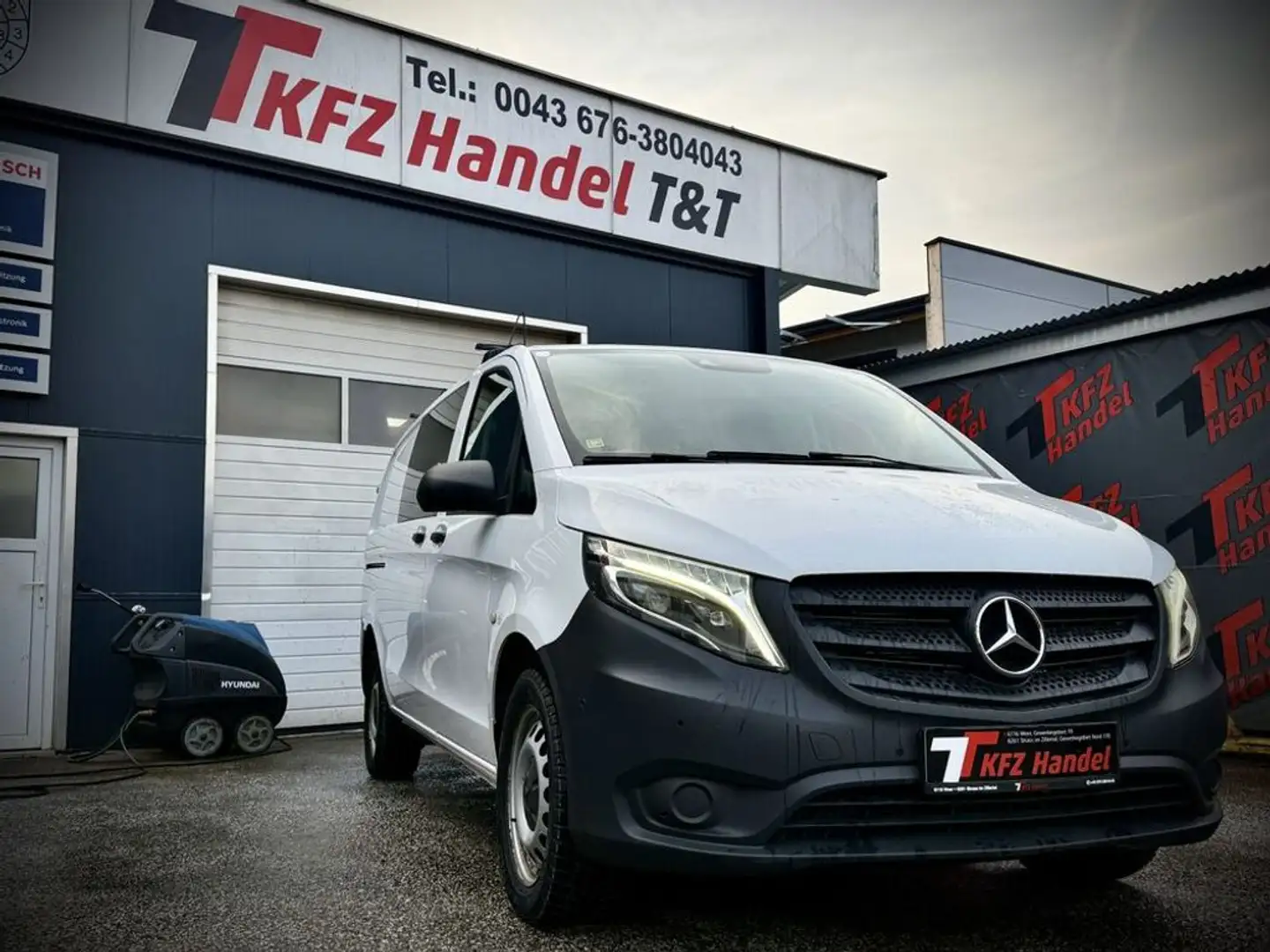 Mercedes-Benz Vito 4MATIC Weiß - 1