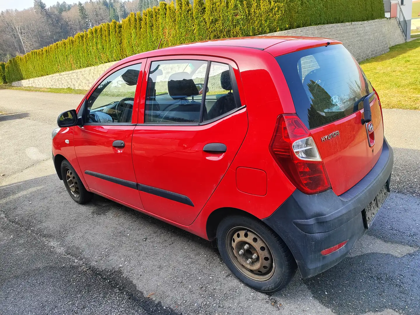 Hyundai i10 i10 1,1 Click Click Rot - 2